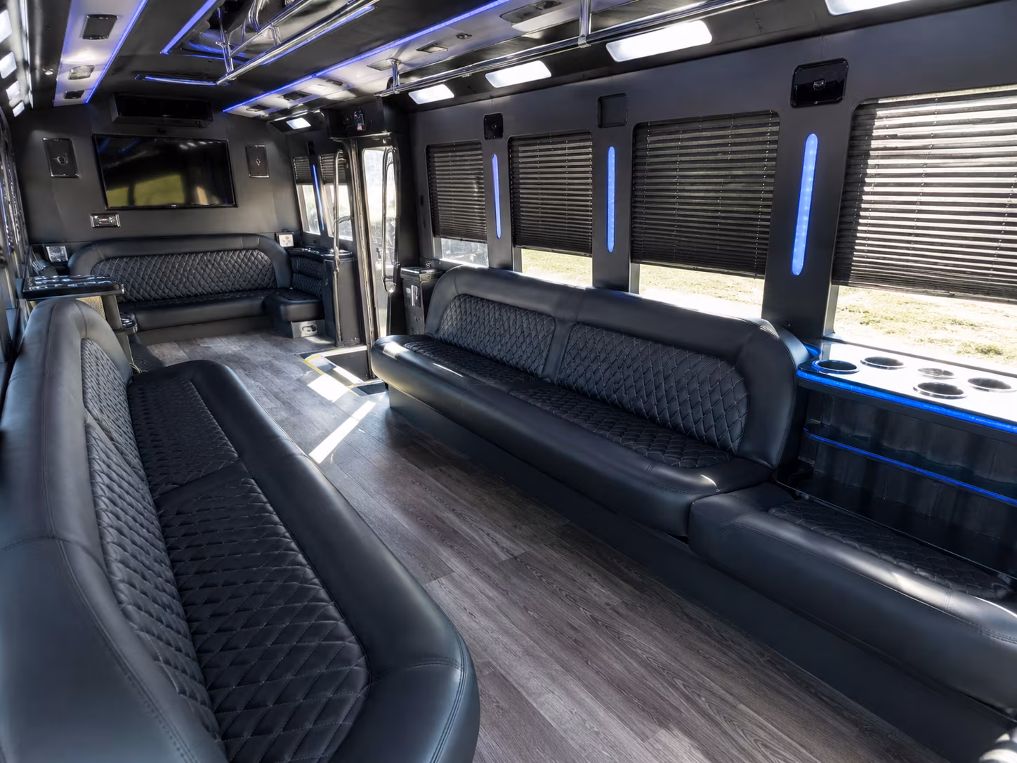 bridal party buses for getting ready and traveling to the ceremony