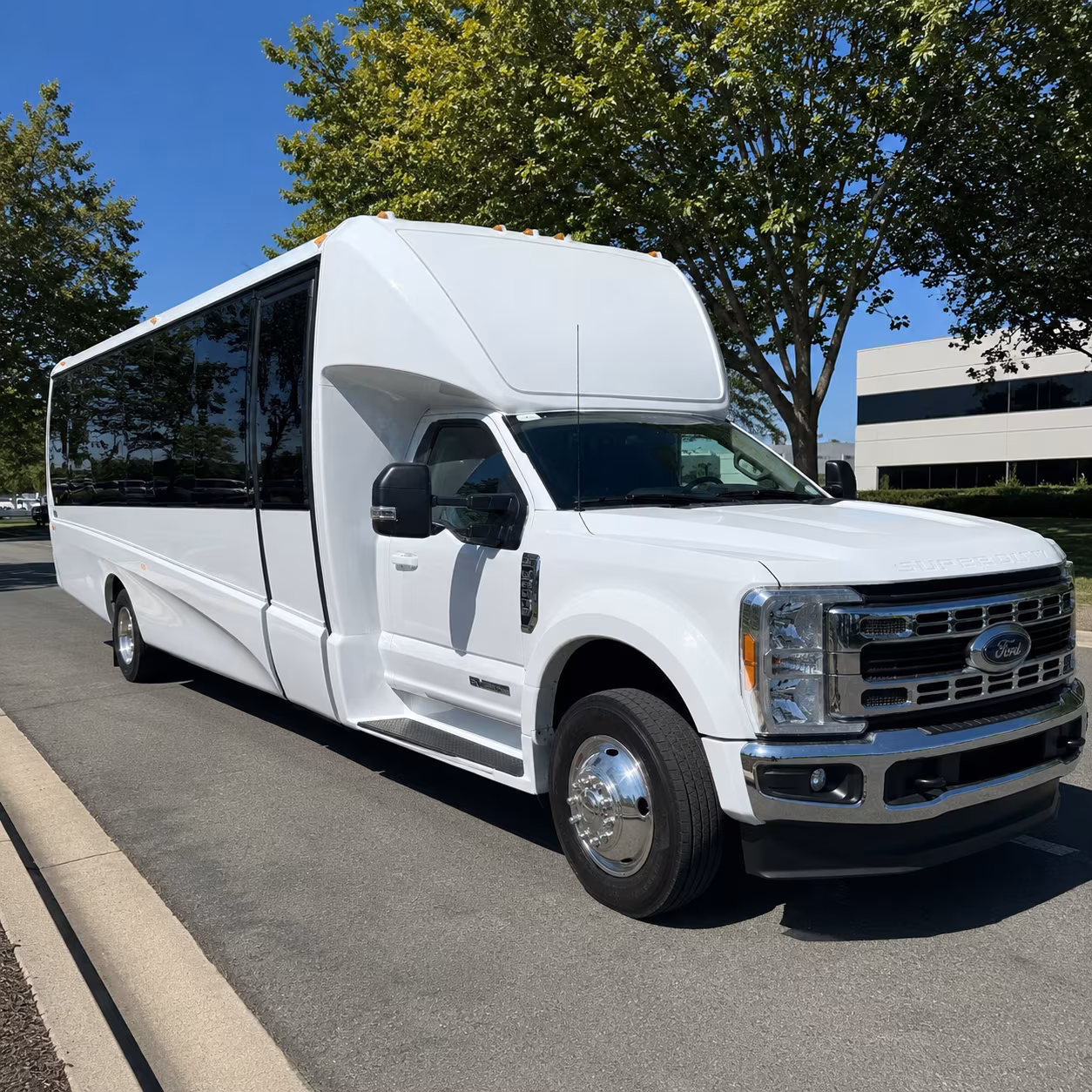 corporate airport transfer buses between citrus heights and smf