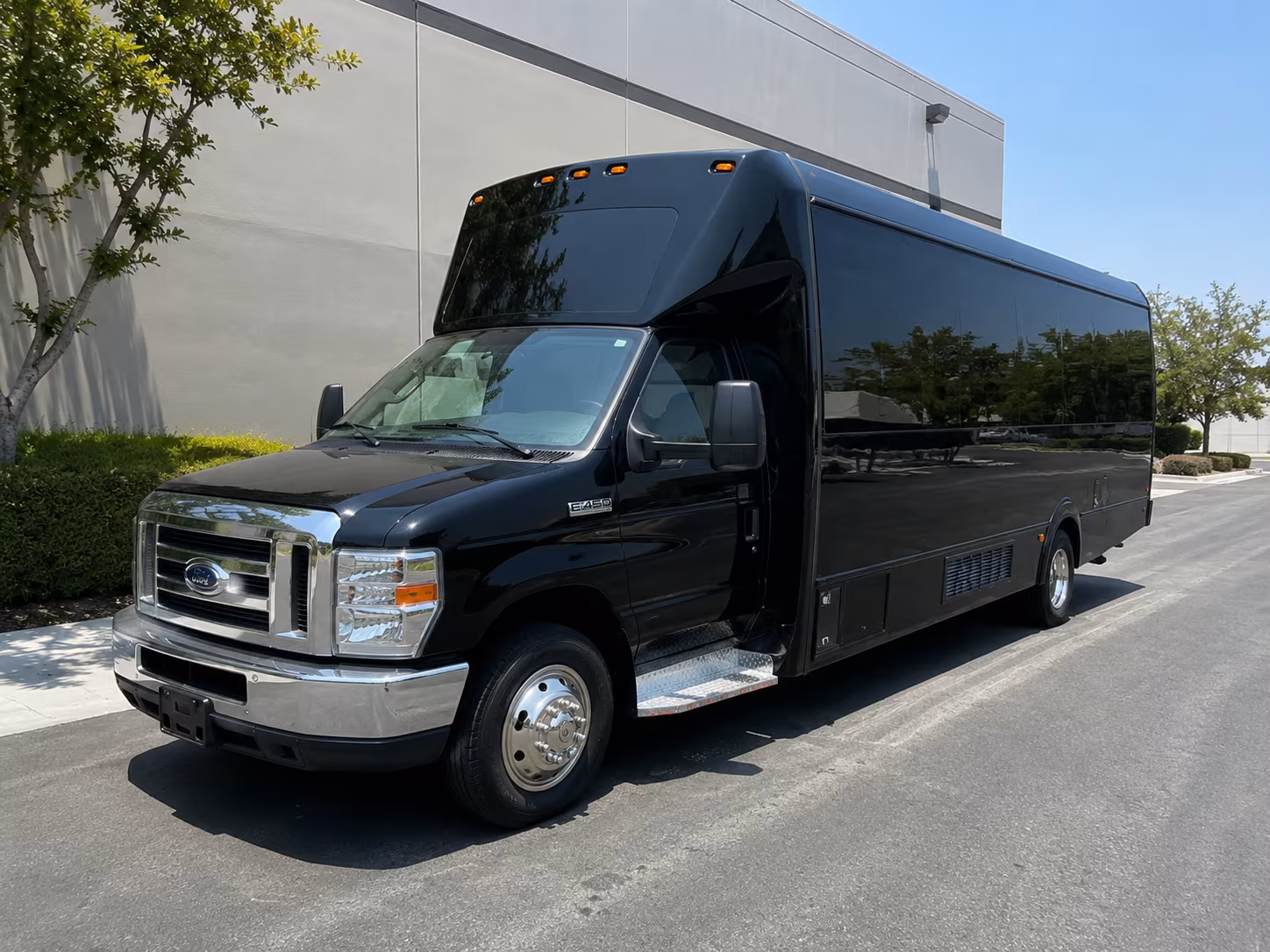 do extra stops add to the cost of a bus rental in citrus heights