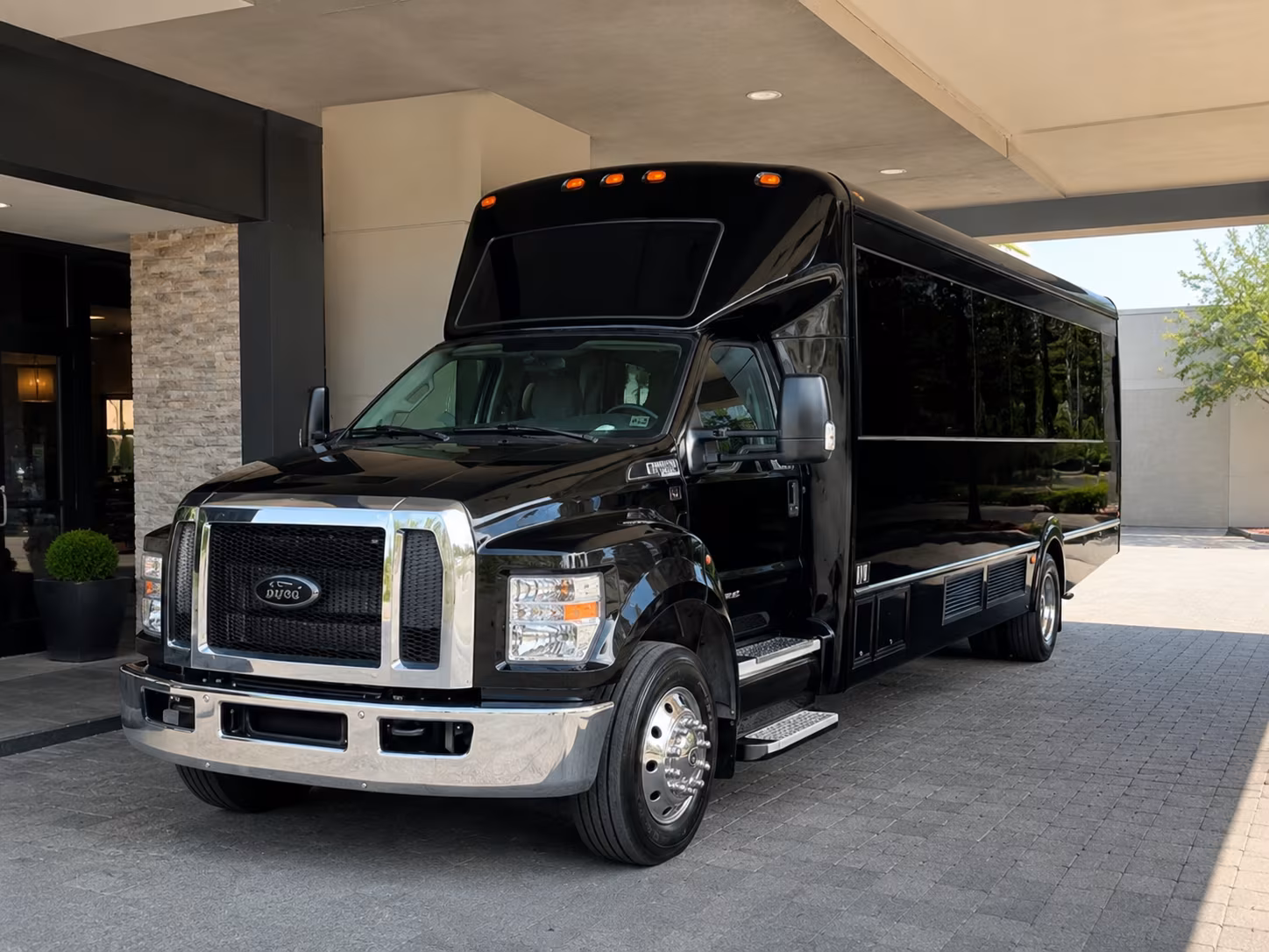 does the day of the week or the date change what a bus rental costs in citrus heights